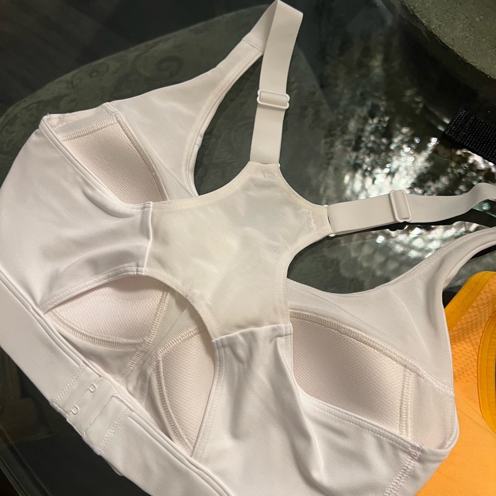 New gym shark tops